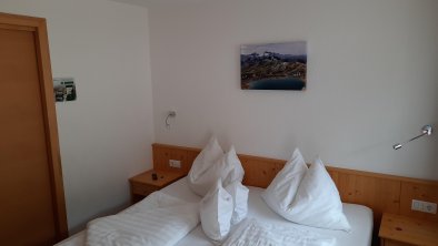 Doppel/Einbettzimmer Junssee