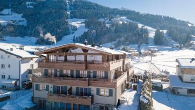 Luxury penthouse, ski lift within walking distance, © bookingcom