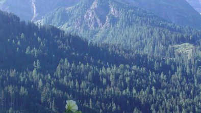 Blick zum Höhlenstein