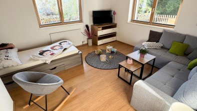 Children's room with a sofa or pull-out sofa bed., © Kathrin Huber