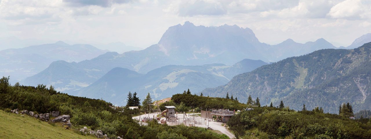 The Triassic Park overlooking the Wilder Kaiser Mountains, © Tirol Werbung/Frank Bauer