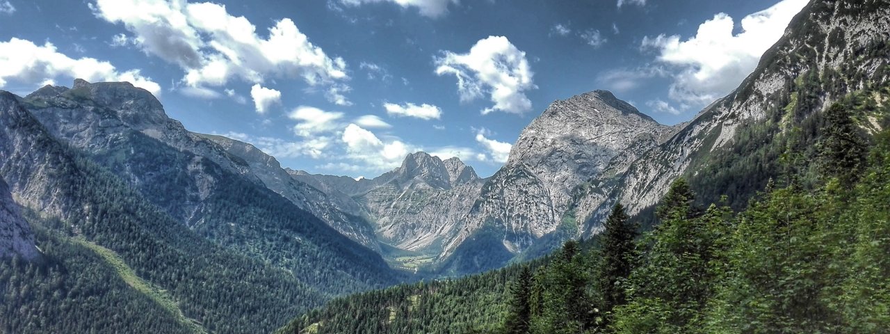 Fine views on the way to the Feilkopf mountain, © KunzPR/Beate Kellermann