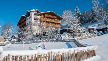 Babymio, Kitzbüheler Alpen Kirchdorf in Tirol