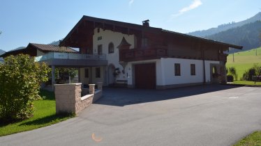 Haus mit Garage