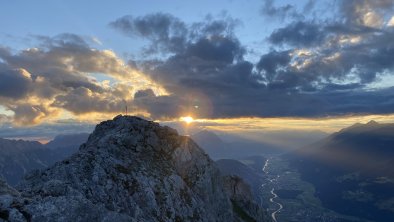 Sonnenaufgangswanderung Tschirgant