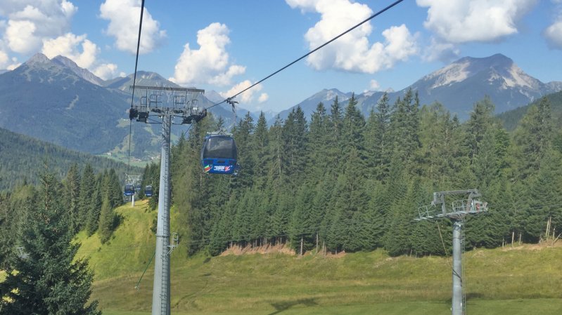 Ehrwalder Almbahn cable car, © Tirol Werbung