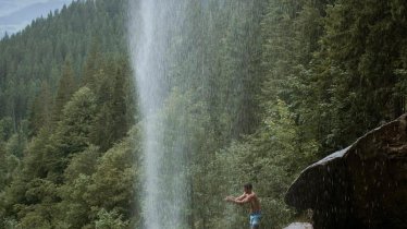 The Schleierwasserfall waterfall in the am Wilder Kaiser mountains, © Tirol Werbung/Jens Schwarz