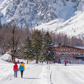 Winter hikes to huts in Tirol, © Achensee Tourismus