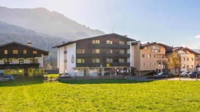 Brixen Alpin Living Top 1 und 2 und 3, © bookingcom