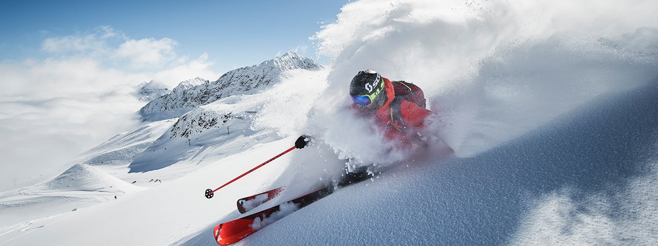 The 2024 Freeride Testival takes place at the Powder Department of Stubai Glacier, © André Schönherr