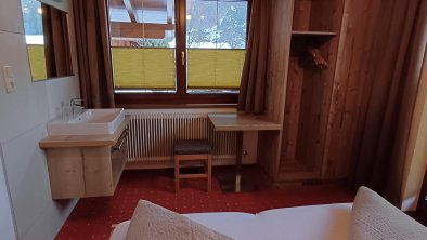 Doppelzimmer mit Balkon