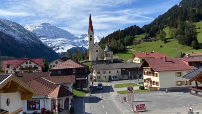 Ausblick Zimmer 304 Dorfstube Holzgau, © Dorfstube