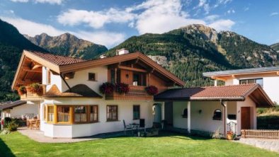 Haus Waldblick Pfunds, © bookingcom