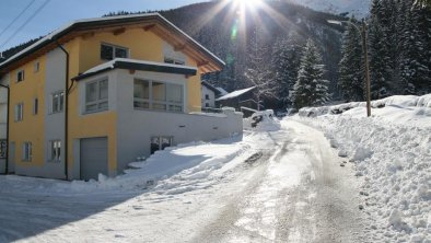 Winterbild2-Haus_Lukas