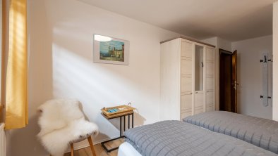 Haus_Kexel_Niederhofen_17a_St_Johann_Schlafzimmer_