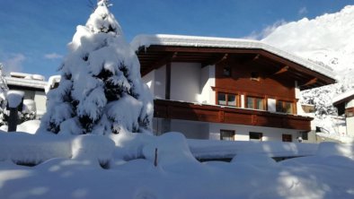 Ferienwohnung Fringer - Außenansicht Winter