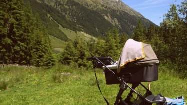 Buggy-friendly walk in Sellrain, © Tirol Werbung