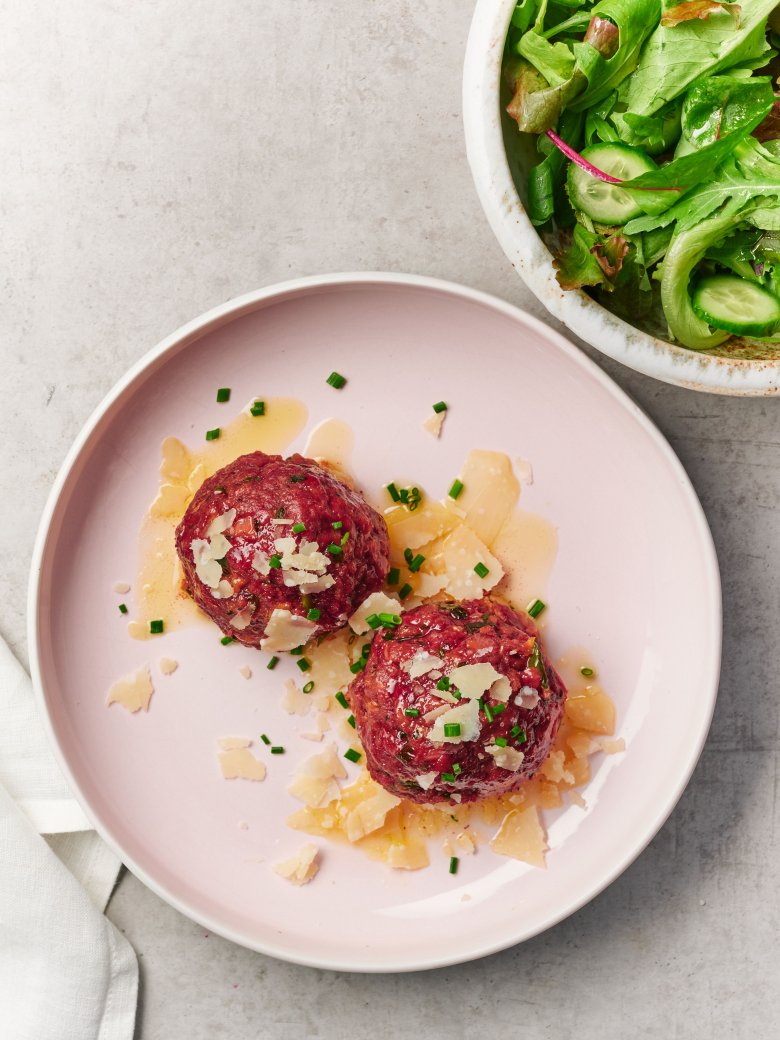 Beetroot Dumplings, © Tirol Werbung / Kathrin Koschitzki