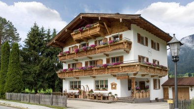 Haus im Sommer