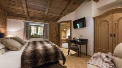 This truly outstanding home is a sensitive blend of traditional alpine, © bookingcom