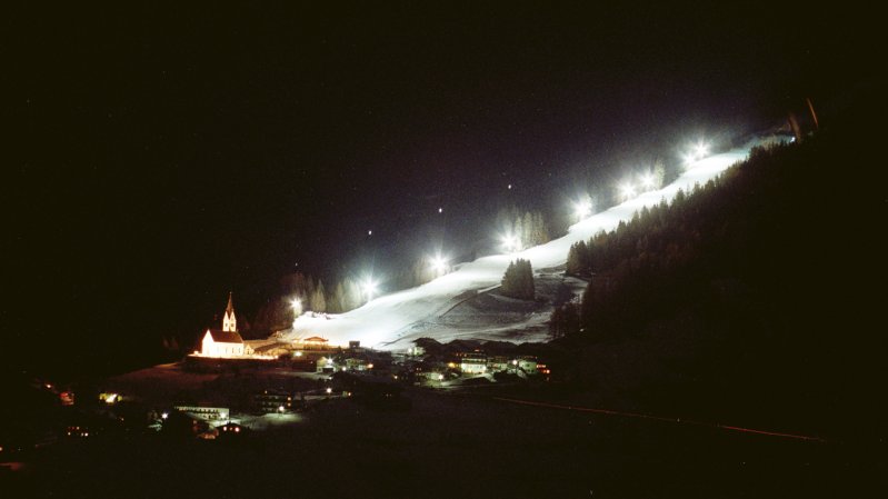 Night skiing in Kartitsch, © Foto Bergmann