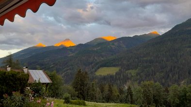 Sonnenuntergang vom Balkon