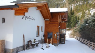 Zugspitzchalets im Winter