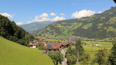 Balkonblick 2.Stock Richtung Norden Zillertal