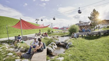 Gondelbahn Hohe Salve cable car and Wild Witches' Water play area, © SkiWelt Wilder Kaiser