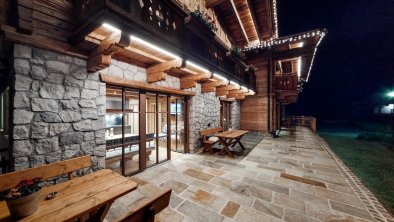 Stadl-Chalet-Ischgl-Nacht-copy-06222022_130528