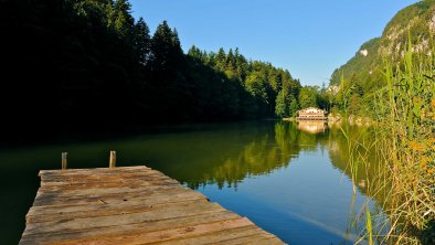 Ausflugsziel Naturjuwel Berglsteiner See, Alpbachtal nahe Kramsach