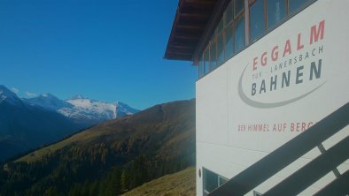 Blick von der Eggalm zum Hintertuxer Gletscher