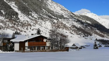 Haus Ansicht Südseite Winter