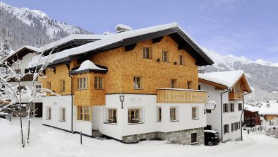 Winterbild_Hotel_Albona