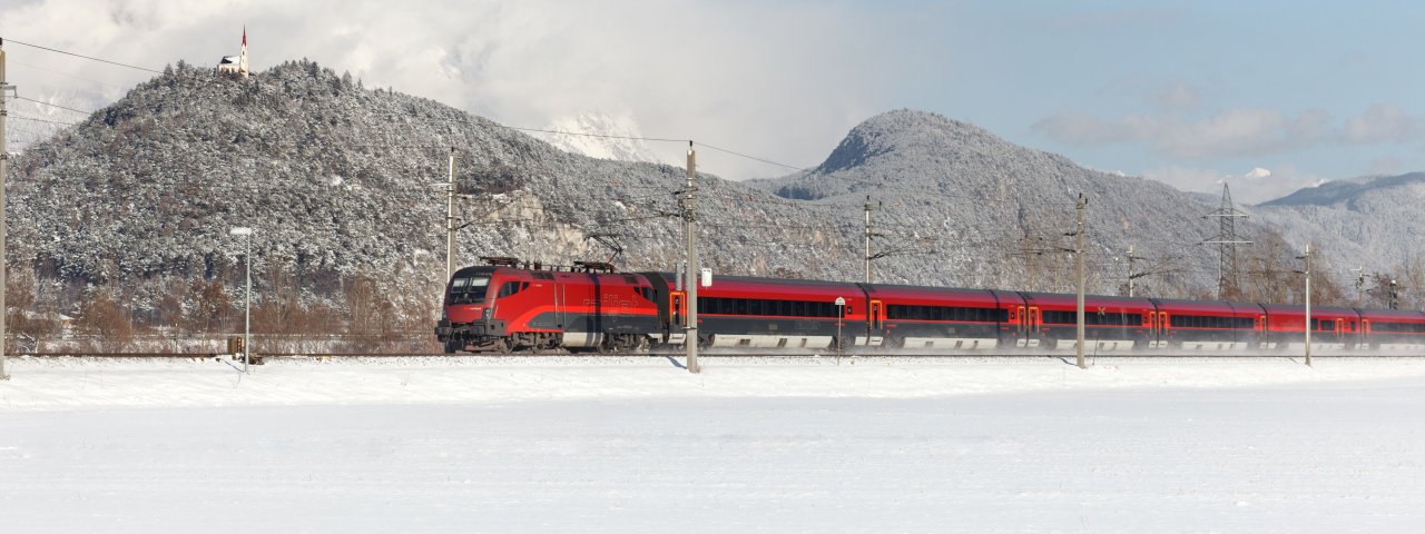 Railjet by Austrian Railways in the Winter, © Tirol Werbung/Robert Pupeter