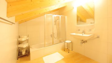 Alpe Lux mit Wellness im Zimmer- direkt an der Ski & Wanderpiste, © TOMAS