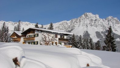 Haus Geigern with the Wilder Kaiser