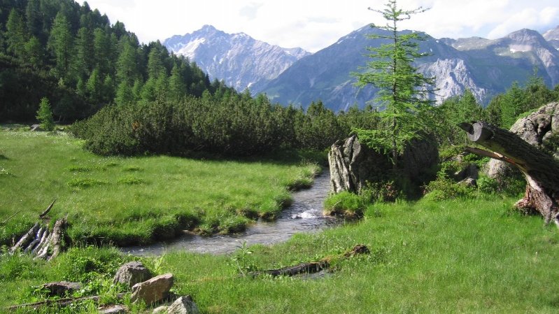 A Natural Gem beneath Riffler Mountain, © TVB St. Anton am Arlberg