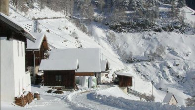 Zufahrt Farst im Winter - Allrad notwendig!