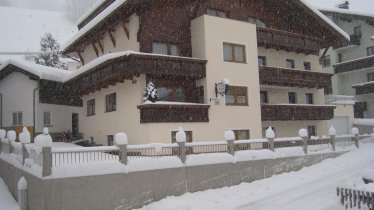 Winterbild-Haus Birgit