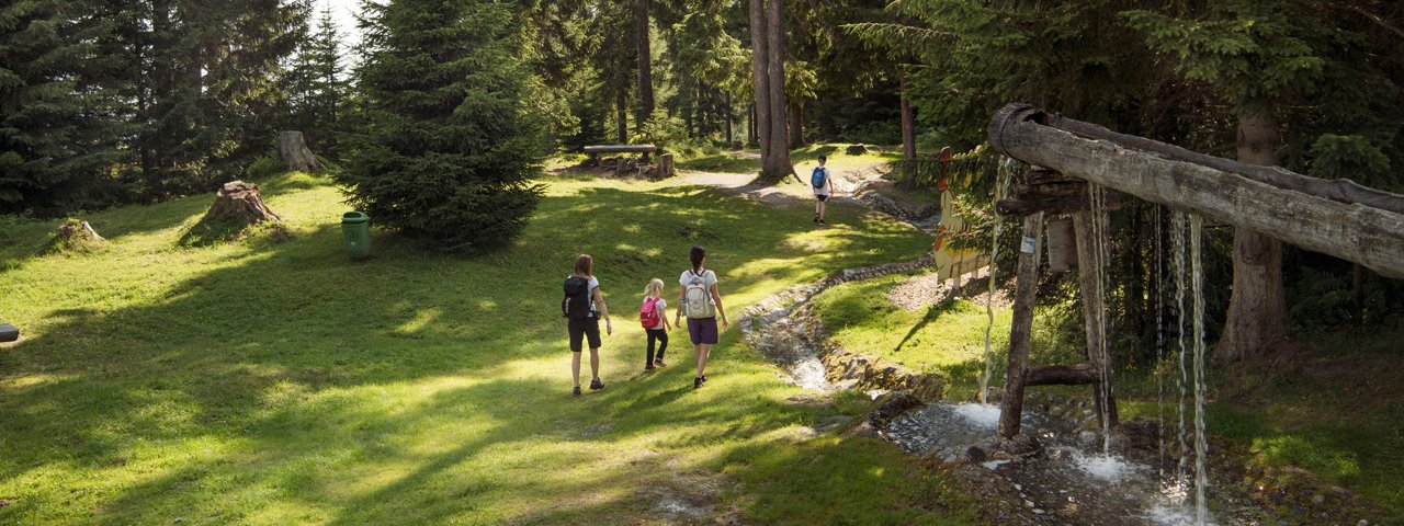 The water adventure area at Mutterer Alm, © Tirol Werbung/Frank Bauer