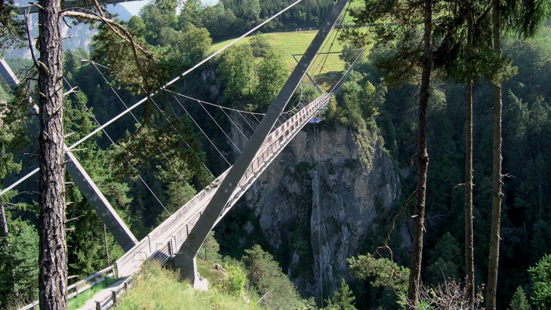 Benni Raich Suspension Footbridge, © TVB Pitztal