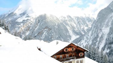 Chalet Alpenglück_Hausansicht_Bergwinter (1)