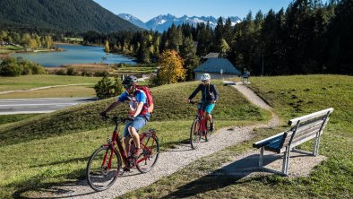 E-Biken und Radfahren in Seefeld, © Region Seefeld, Andreas Kern