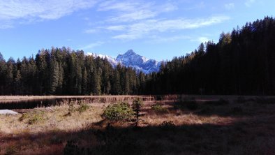 Ambergsee/Blindsee im Hintergrund der Acherkogel