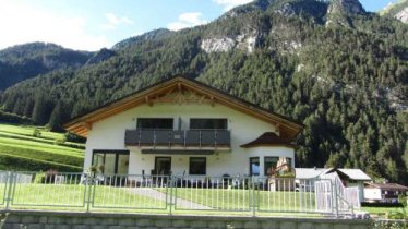 Apartments in Pettneu am Arlberg - Arlberg 40749, © bookingcom