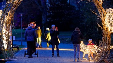 “Lumagica” transforms Innsbruck’s Hofgarten Park into a winter wonderland of dazzling lights, © MK Illumination