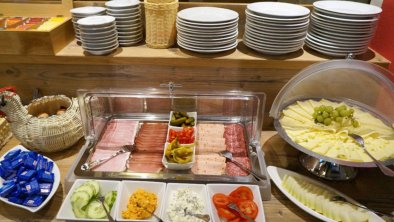 Gästehaus Almrausch_Frühstücksbuffet (4)