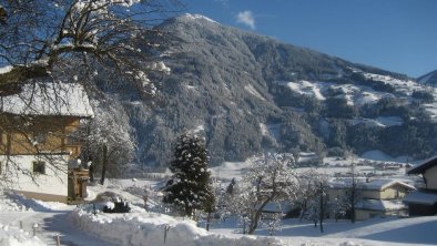 Bahlerhof-Ried im Zillertal-Bauernhof-Winter