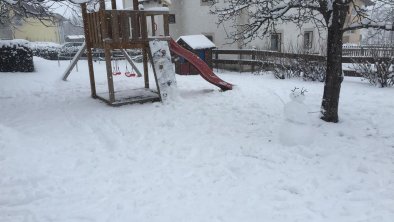 Spielplatz Winter